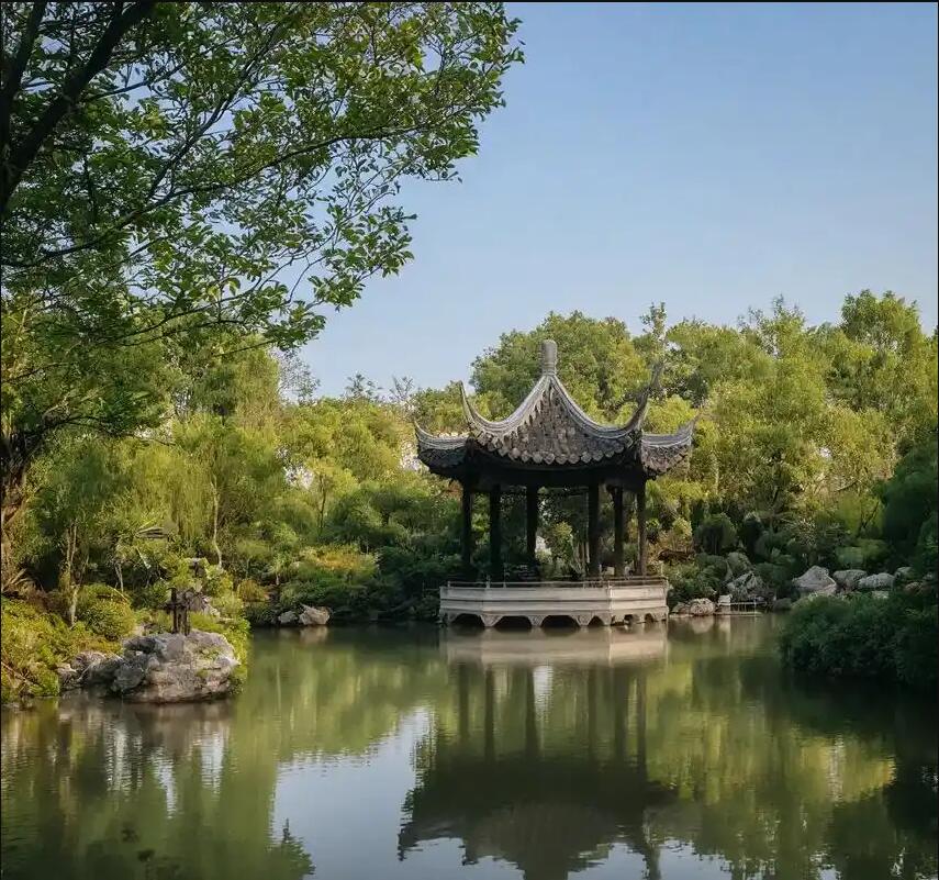 昆明五华距离餐饮有限公司